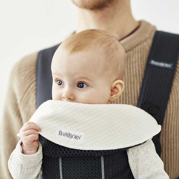 BabyBjorn Mini Marsupiu Anatomic 3D Mesh - imagine 7