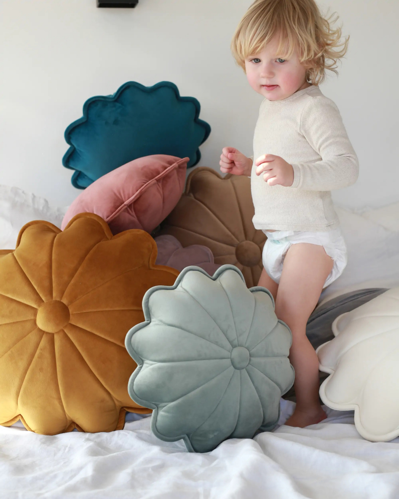 Perna Catifea Margareta Menta Babyly | Decorativă - imagine 4