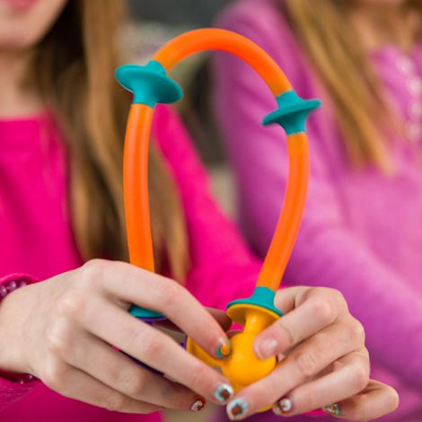 Squigz Toobz Fat Brain Toys | Joc Constructie - imagine 4