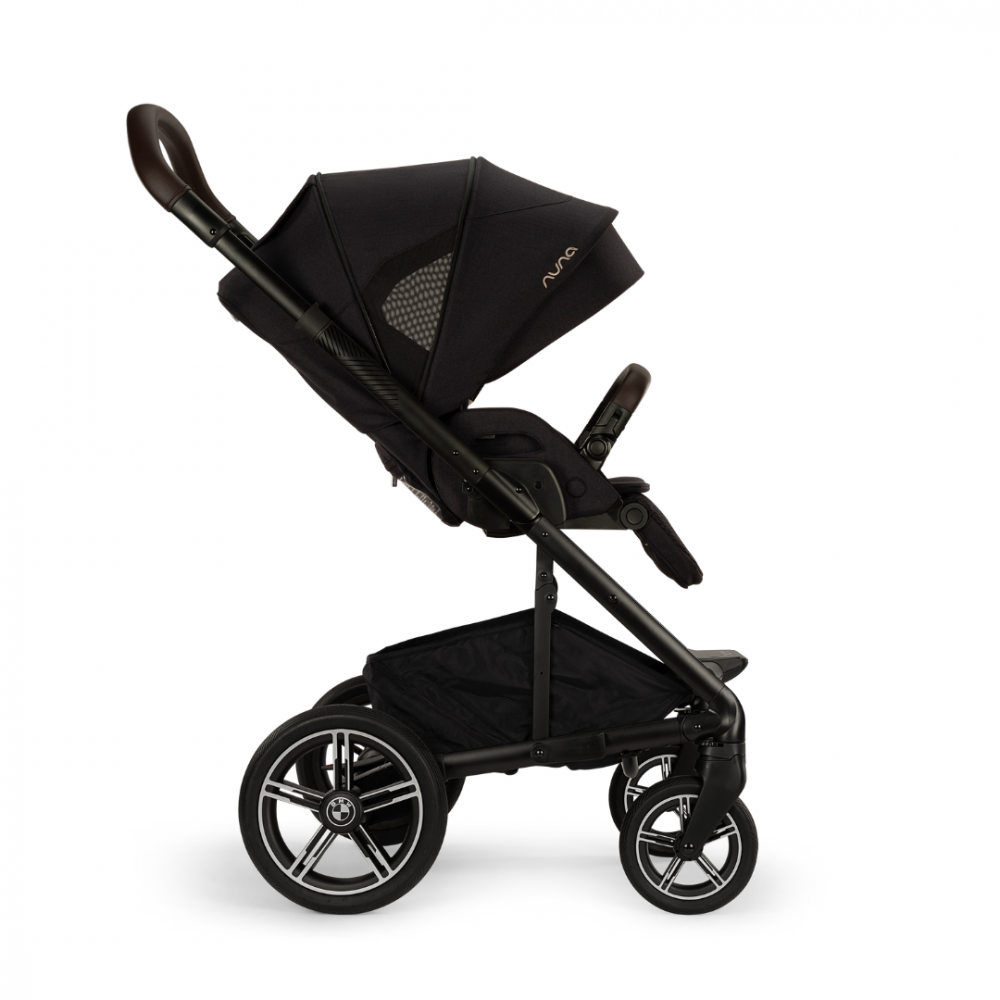 Nuna x BMW MIXX next - Carucior Premium Reversibil - imagine 2