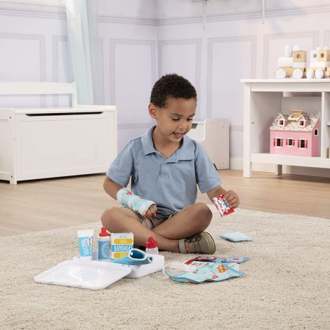 Set Doctor Melissa & Doug | Primul Ajutor 25 Piese - imagine 4