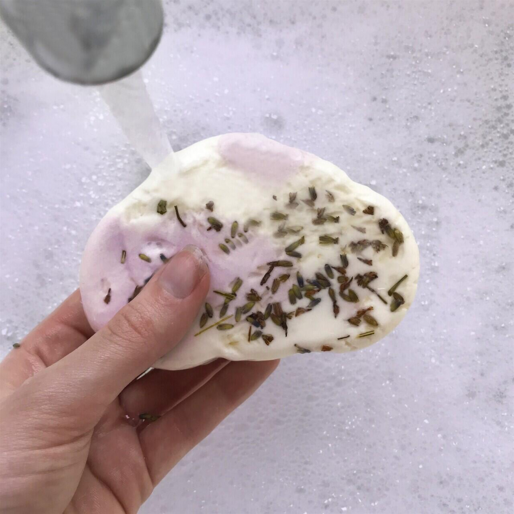 Spumant Baie Solid Lavender Bomb Cosmetics