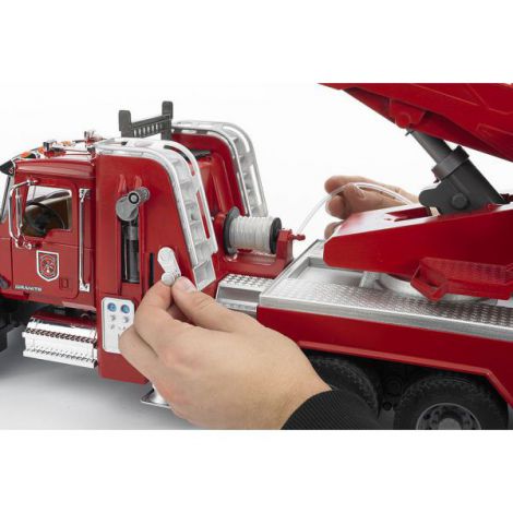 Bruder Camion Pompieri Mack Granite cu Scară - imagine 9