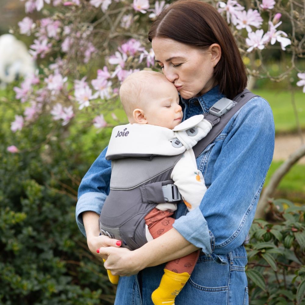 Marsupiu Joie Savvy 3 in 1 Ergonomic