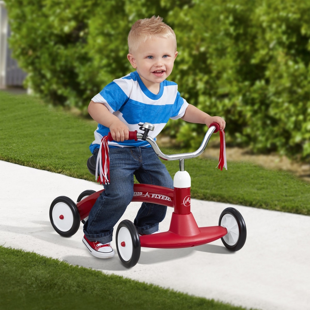 Ride-On Radio Flyer Scoot About, Fără Pedale