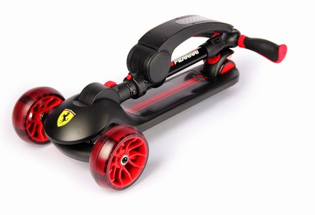 Trotineta Ferrari Twist Pliabilă cu Scaun - imagine 5