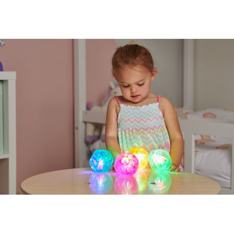 Set 4 Mingi Senzoriale Luminoase Tickit - imagine 4