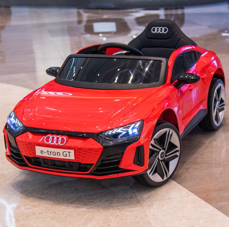 Masinuta Audi e-Tron GT 12V - Roti EVA