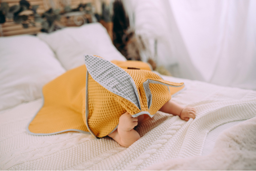 Prosop Baie Iepuras Galben | Floo for Baby - imagine 7