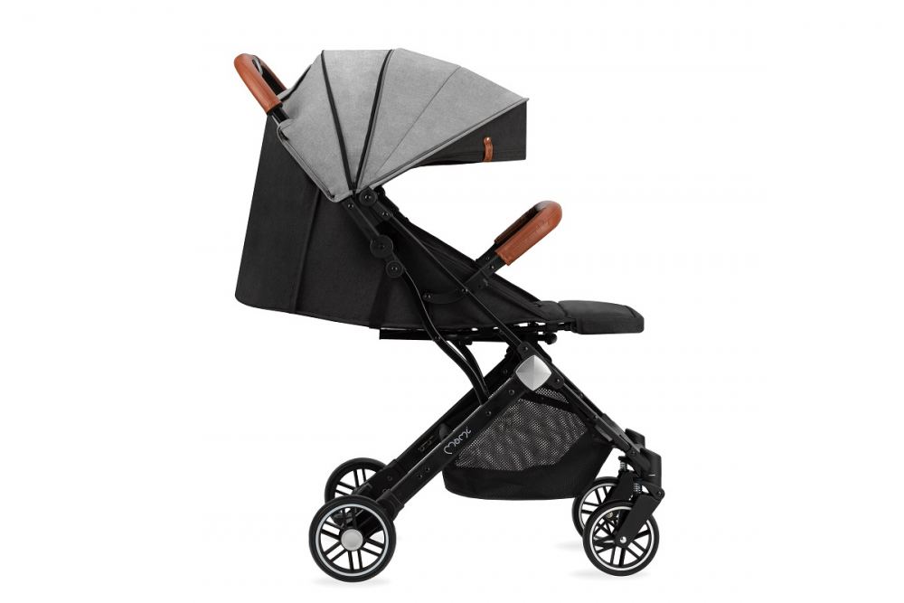 Carucior Sport Momi Estelle Grey