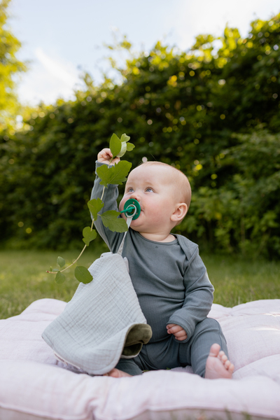 Paturica Bibs Kangaroo Ivory cu urechiuse - imagine 2