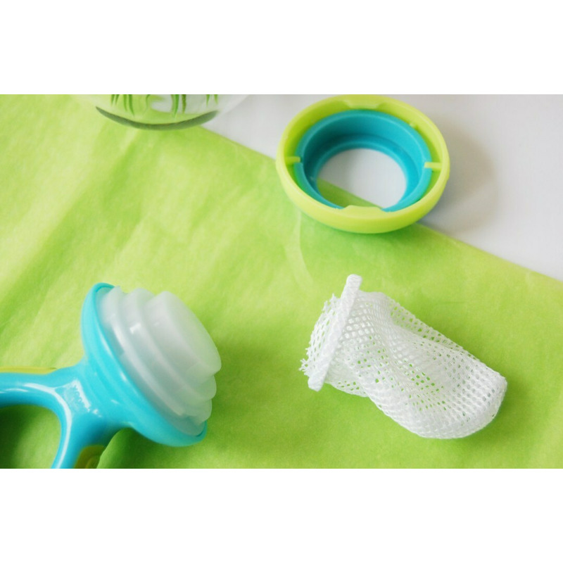 Nuby Dispozitiv Hranire Fructe 6m+ Albastru - imagine 3