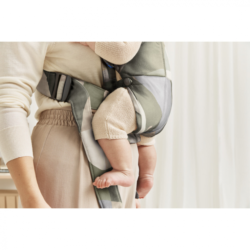 Marsupiu BabyBjorn Mini Khaki Green, Anatomic - imagine 5