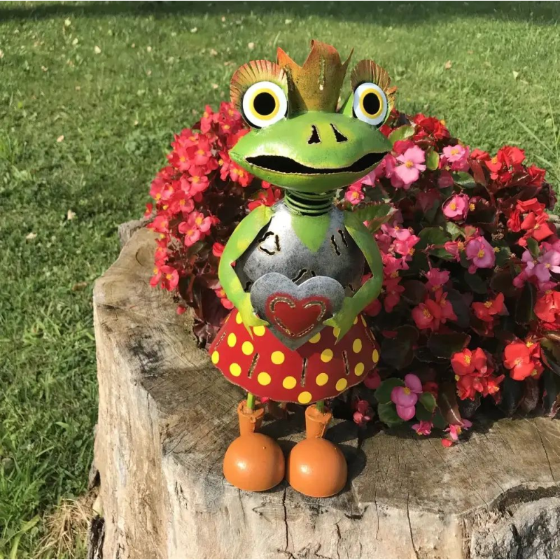 Broscută cu inimă - Decor grădină Diverse