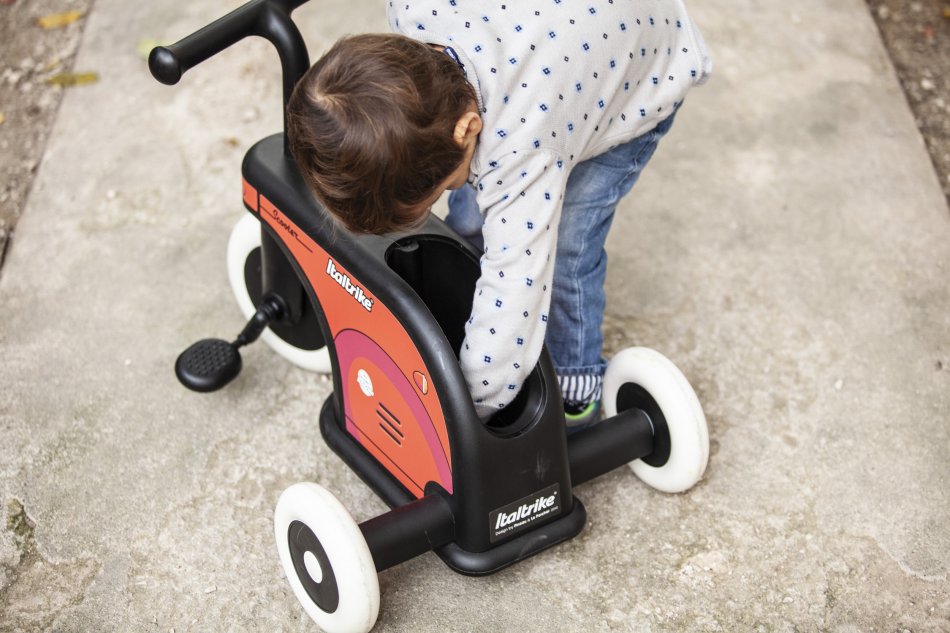 Tricicleta Italtrike La Cosa Red, 1-3 Ani