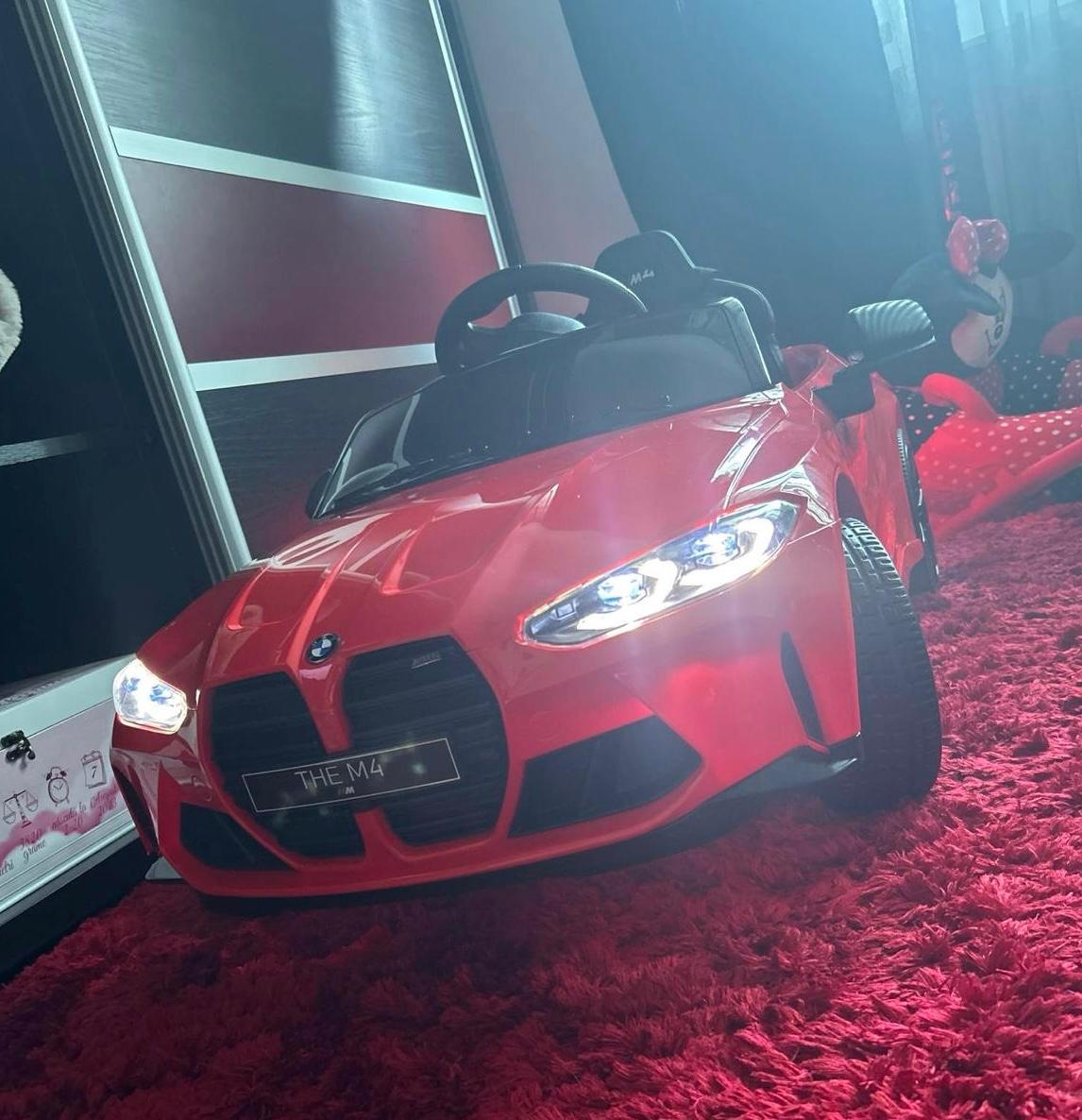 Masinuta Electrica BMW M4 12V Albastru - Autokids - imagine 6