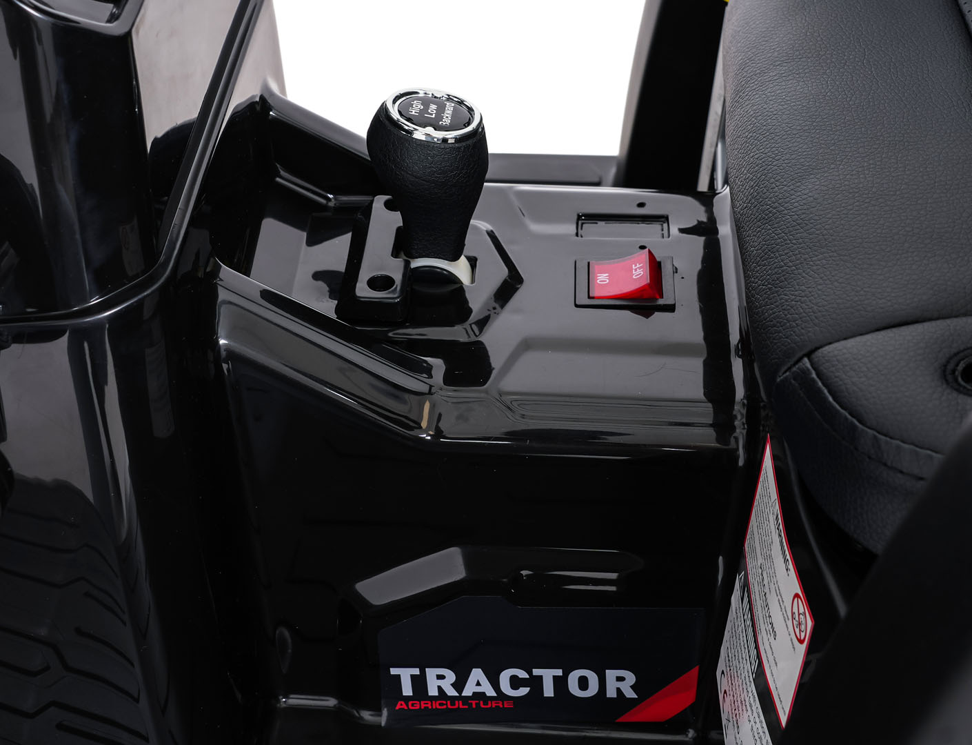 Tractor electric pentru copii cu remorca si cupa Mega D68 24V 400W, Rosu - Autokids.ro - imagine 5