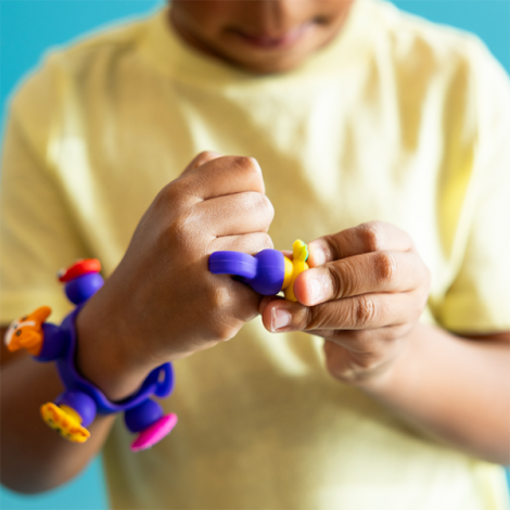 Fat Brain Toys Set Plip Charms Brățară Pop-it - imagine 6