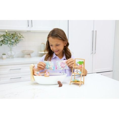 Barbie Self Care Set cu Baie Confetti - imagine 3