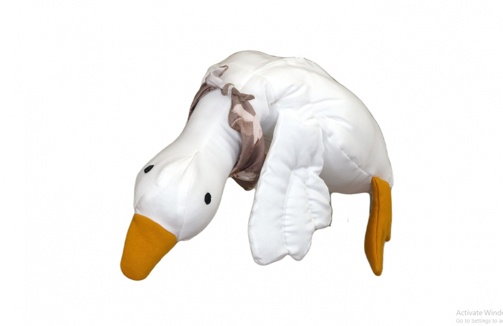 Perna Decorativă Gâscă Amy | Moale și Dătătoare de Comfort - imagine 5