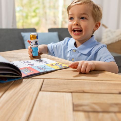 Melissa & Doug Sticker WOW Astronaut - Joc Creativ - imagine 2