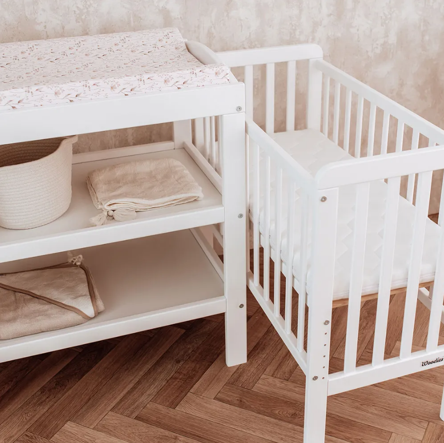 Patut Bebe Woodies Reglabil Alb - Siguranță Premium