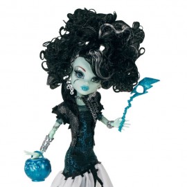 Păpușa Frankie Stein Ghouls Rule | Mattel