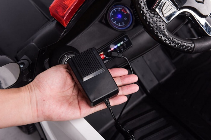 Mașinuță Electrică Poliție cu Megafon | Autokids - imagine 7