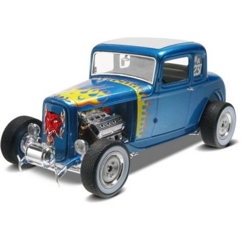 Machetă Ford 1932 5 Coupe Revell 1:25