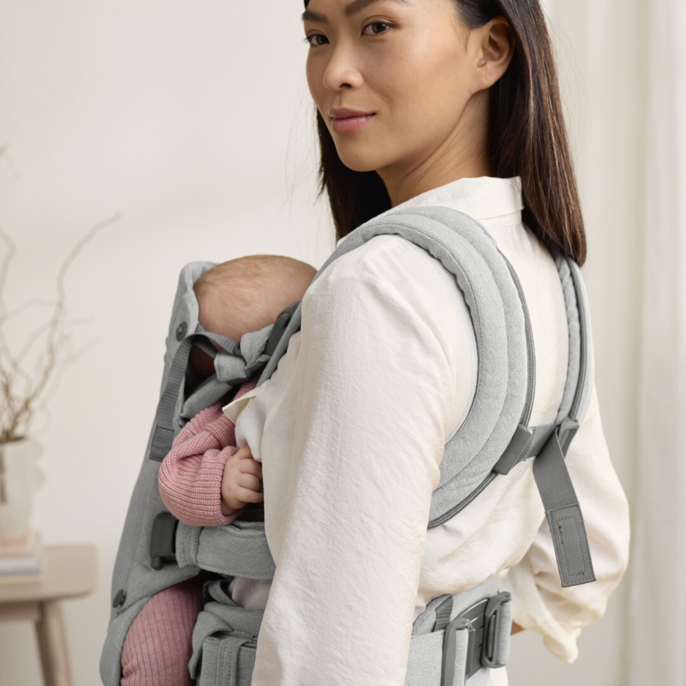 Marsupiu BabyBjorn Harmony Light Gray - Anatomic - imagine 4