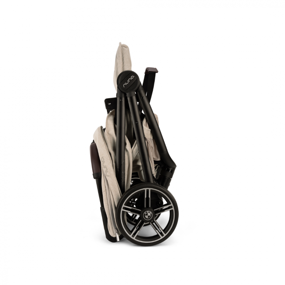 Carucior Nuna TRVL LX BMW - Pliere Automata - imagine 4