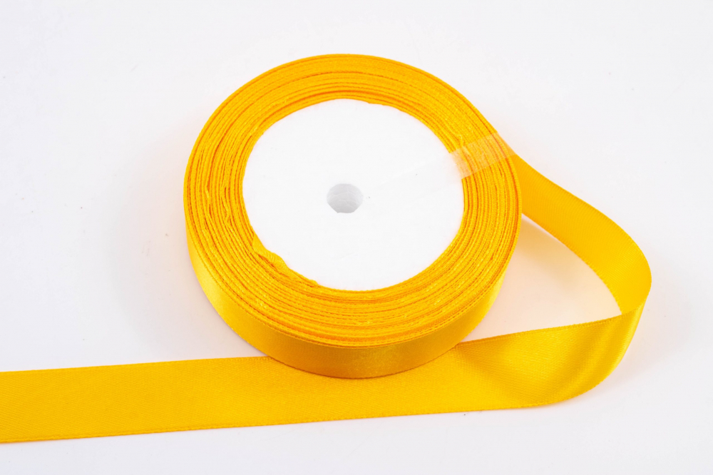 Panglică Satin Galben Soare 2cm x 22.5m Amacs