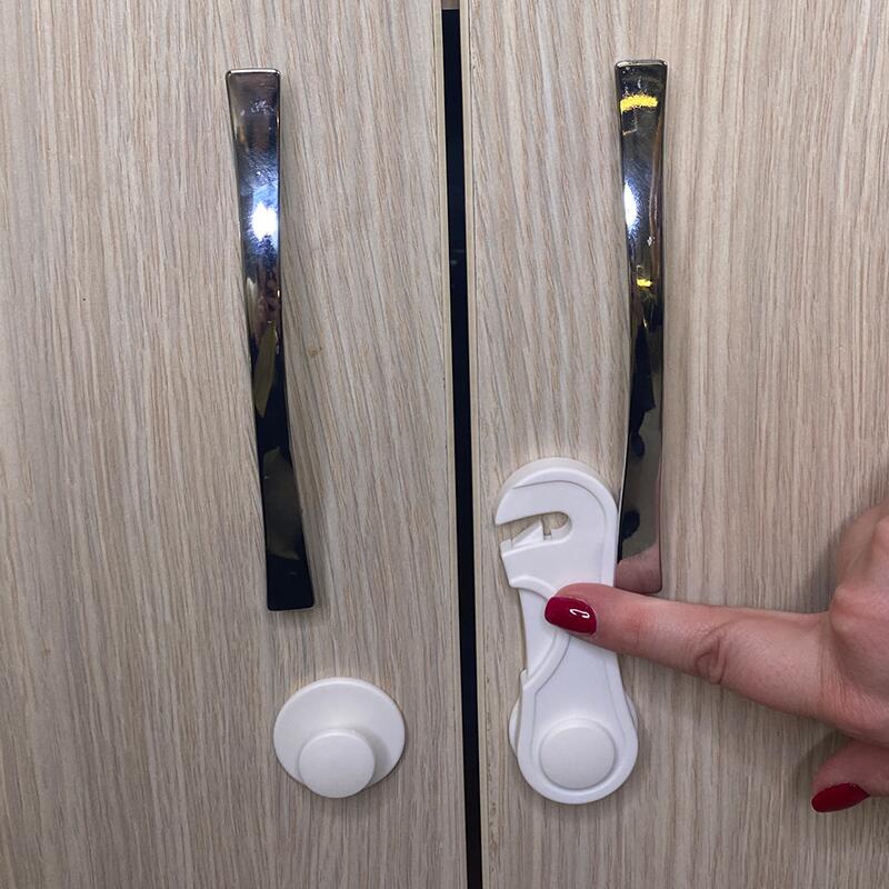 Set Protectii Usi Coccolle, Siguranta Copii - imagine 4