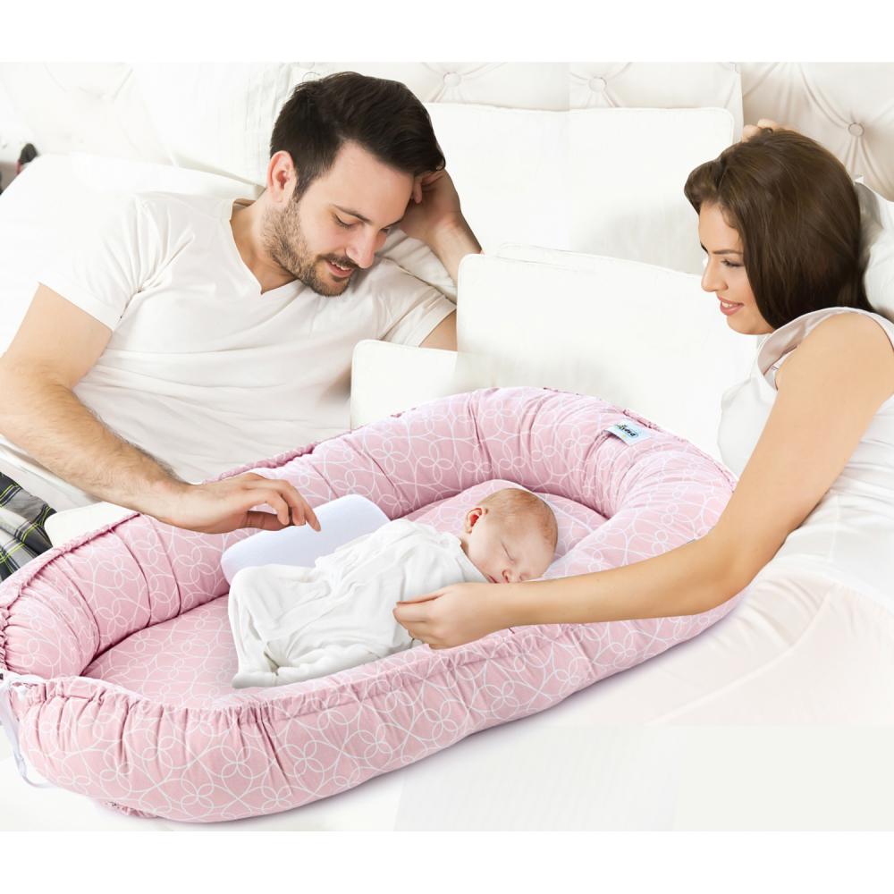 Saltea Reductor BabyNest Babyjem, Pink Clover