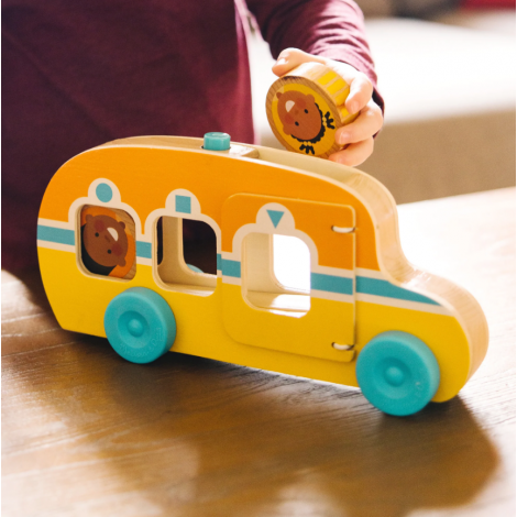 Autobuz lemn Melissa & Doug cu accesorii - imagine 3