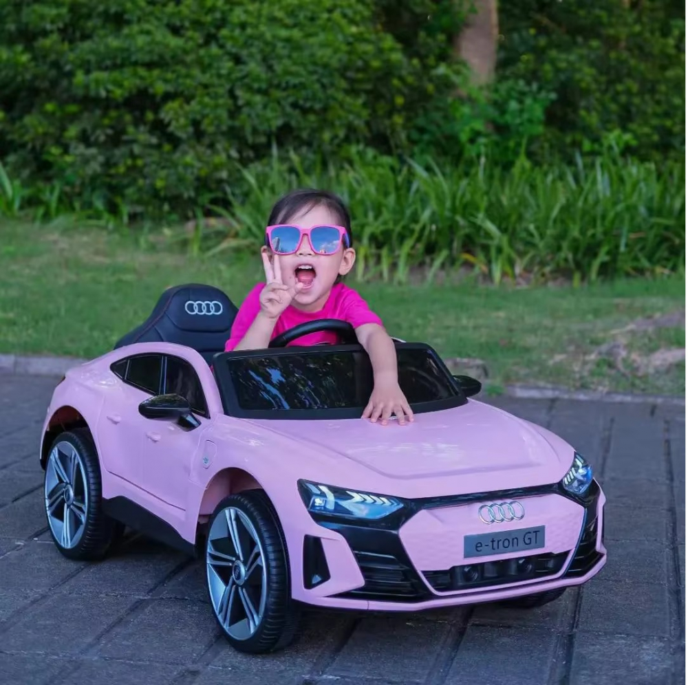 Audi e-Tron GT Pink - Masinuta Electrica cu Telecomanda