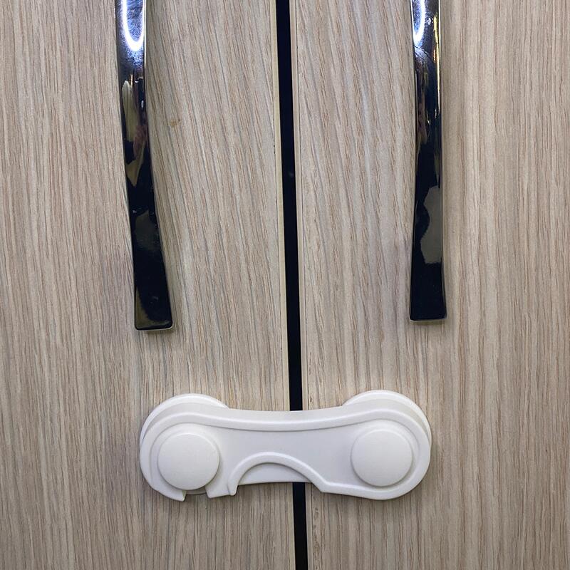 Set Protectii Usi Coccolle, Siguranta Copii - imagine 3