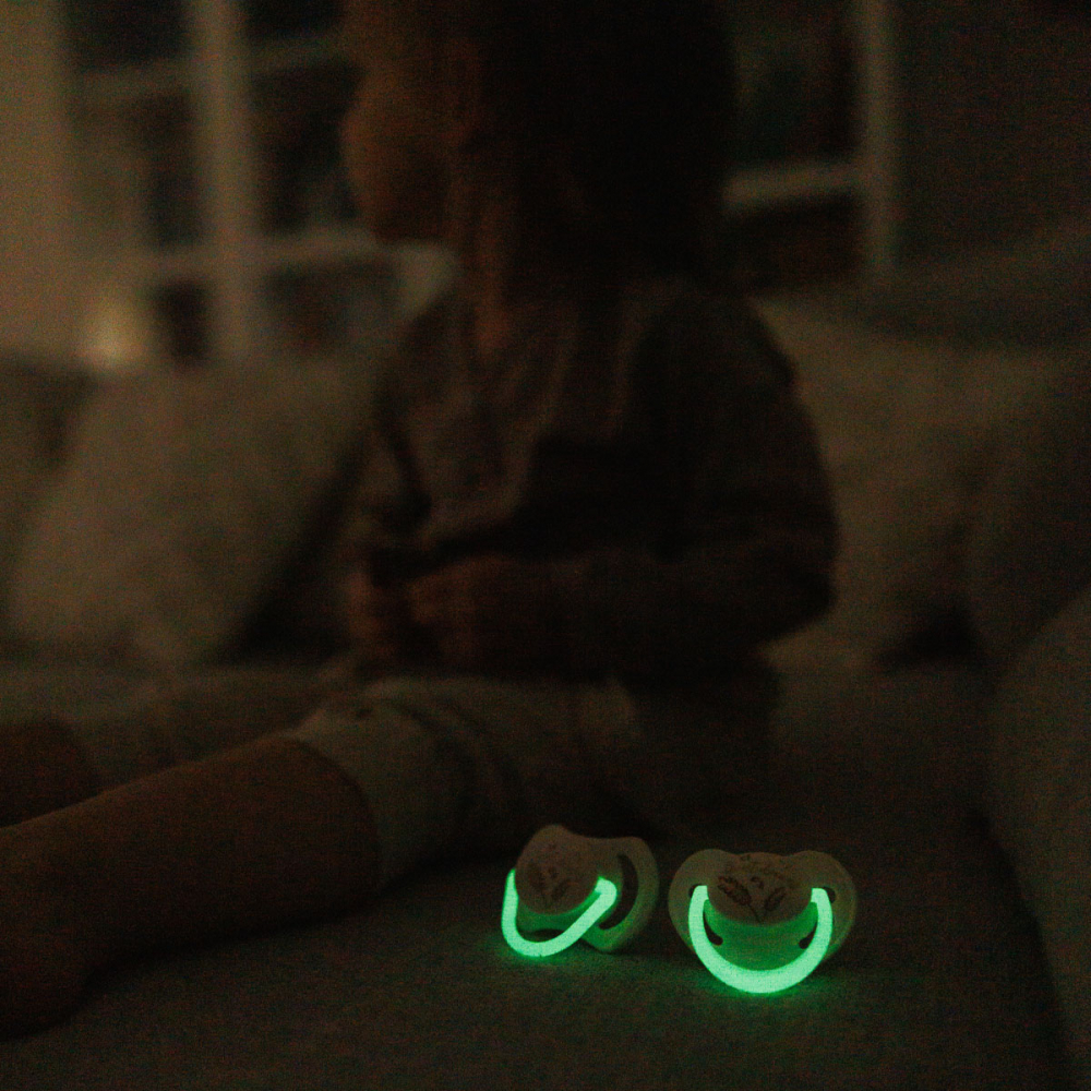 Set 2 Suzete Babyono 18m+ cu Maner Fluorescent - imagine 6