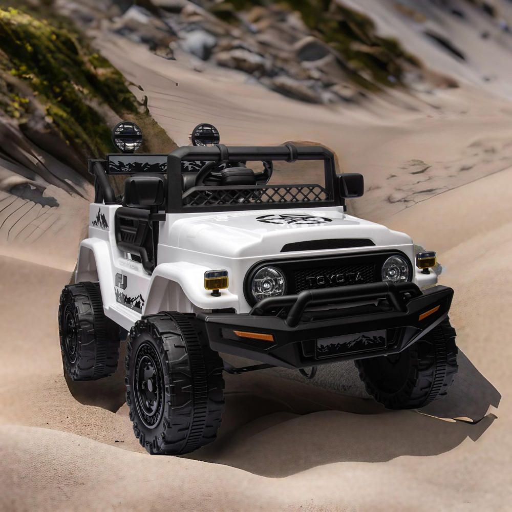 Masinuta Toyota FJ Cruiser 70W | Nichiduta