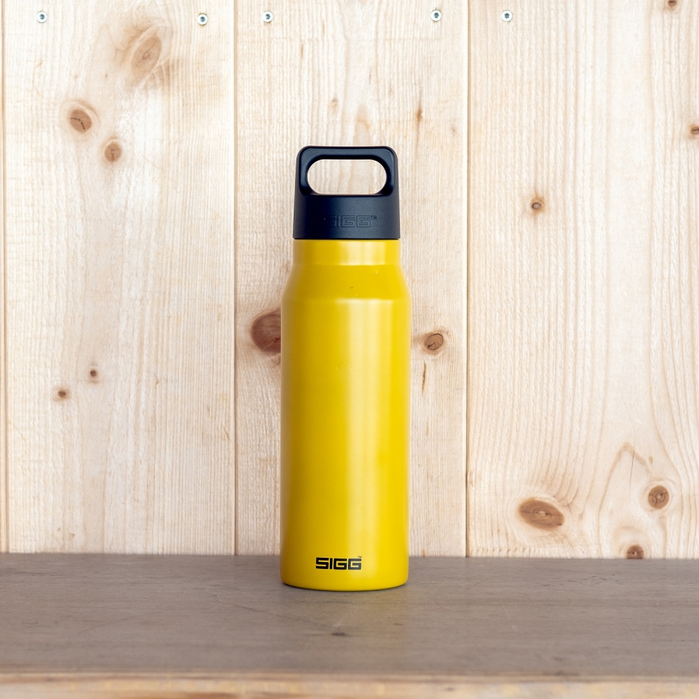 Bidon SIGG Explorer Mustard 1L – Oțel Inoxidabil - imagine 3