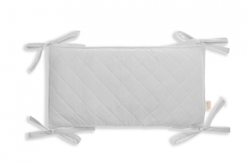 Protectie Patut Nor Pufos Gri 3x60cm