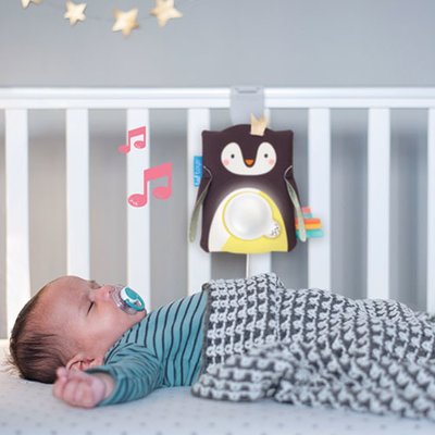 Pinguinul Prince Taf Toys Jucarie Multifunctionala 0l+