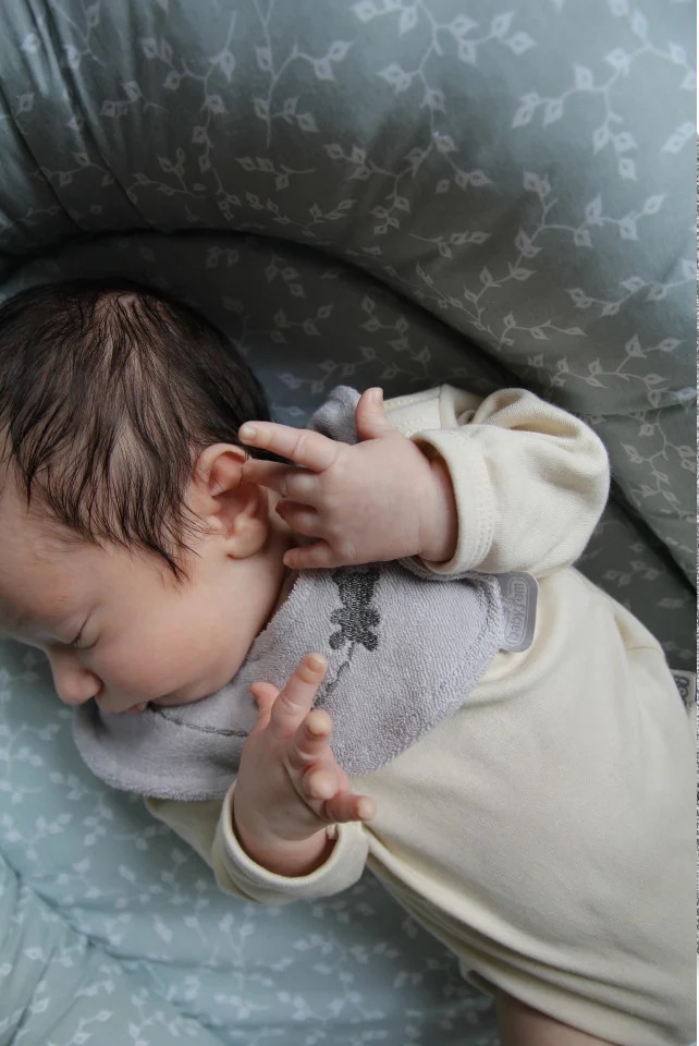 Baveta BabyJem Teddy Gri | Protecție la Masă - imagine 5