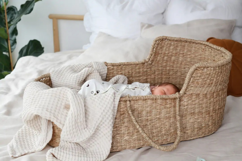 Paturica BabyLy Bumbac Waffle, 100x120 cm, Crem - imagine 8