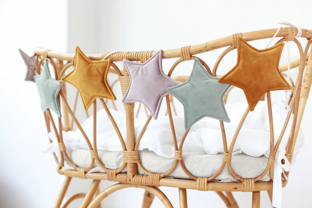 Ghirlanda Catifea Babyly | Decor Stea pentru Camera Copilului - imagine 6