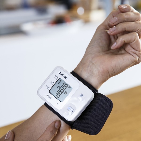 Tensiometru electronic Omron RS2 IntelliSense