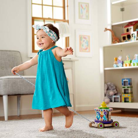 Jucărie de tras Carusel Melissa & Doug, 18 luni+ - imagine 3