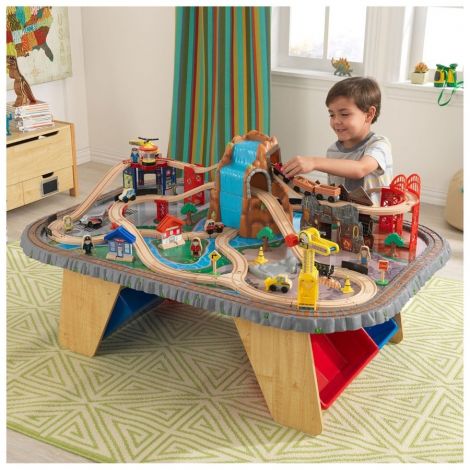 Trenulet KidKraft Waterfall Junction si Masa de Joaca - imagine 5