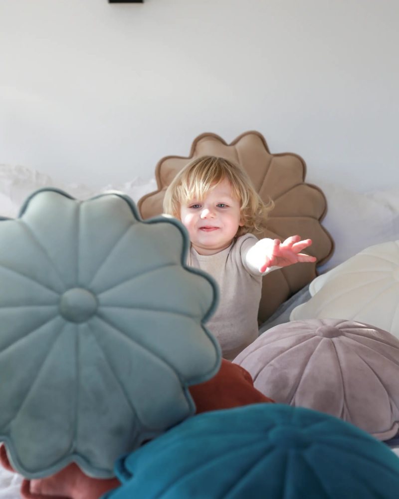 Perna Catifea Margareta Menta Babyly | Decorativă - imagine 7