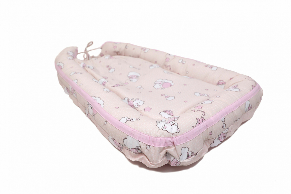 Baby Nest Ursuletul Martinica Roz | Dormit Sigur 100x60 cm
